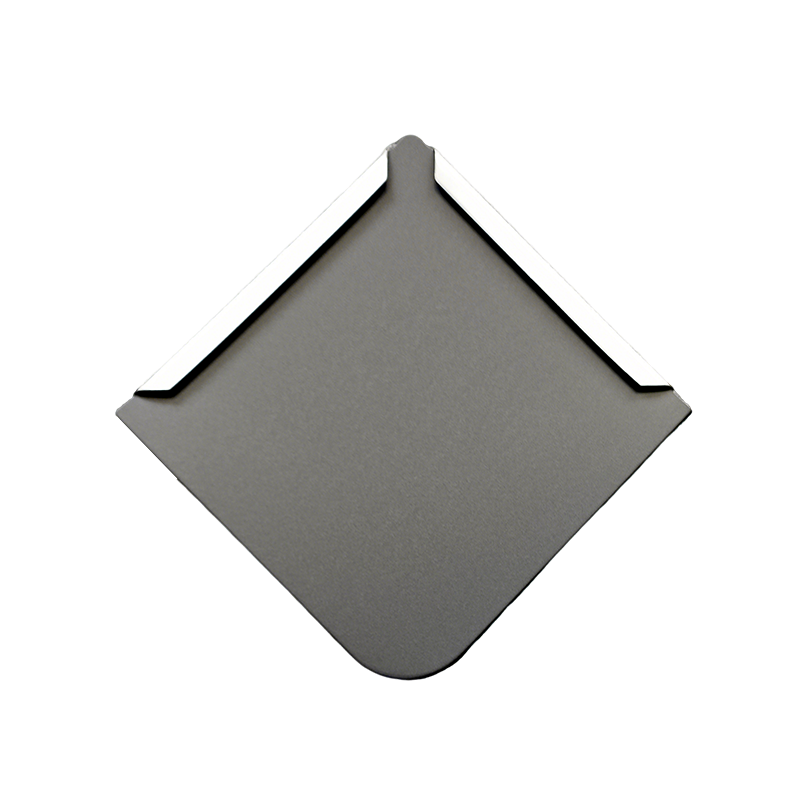 Quadratischer Dachziegel aus Metall, Modell 210 Quadratischer Dachziegel aus Metall, Modell 210